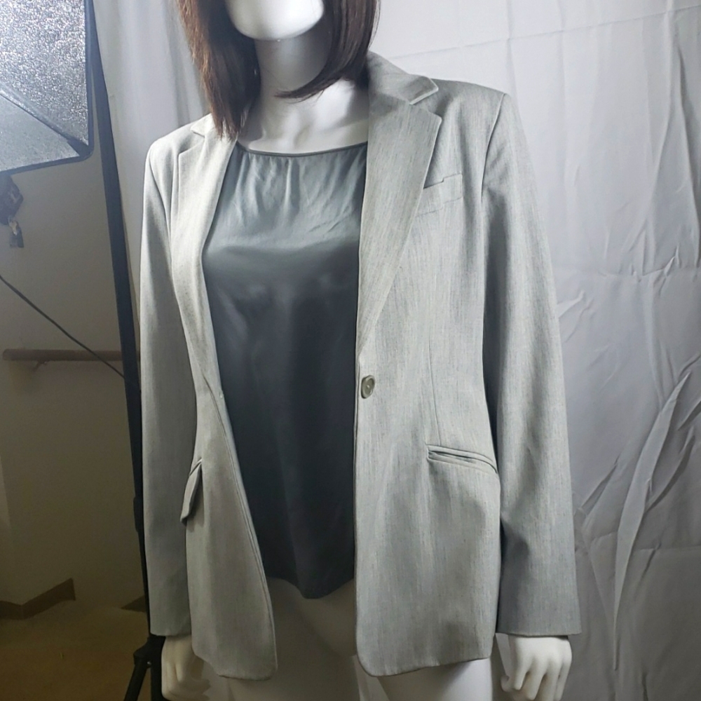 COPY - Blazer and sleeveless matching blouse
